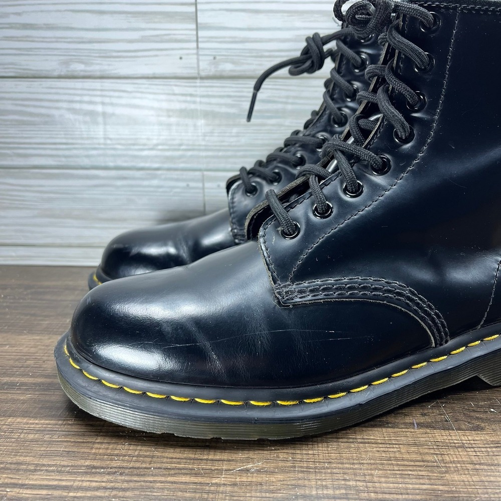 Dr. Martens 1460 8 Eye Black Boots - M 9 - W 10 - Picture 6 of 11